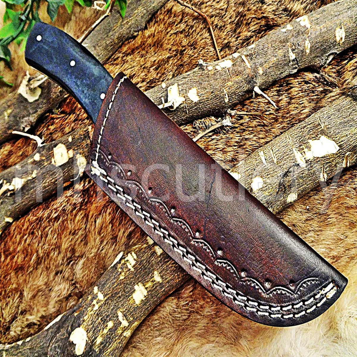 Damascus Steel Bull Horn Gut Hook | mhscutlery