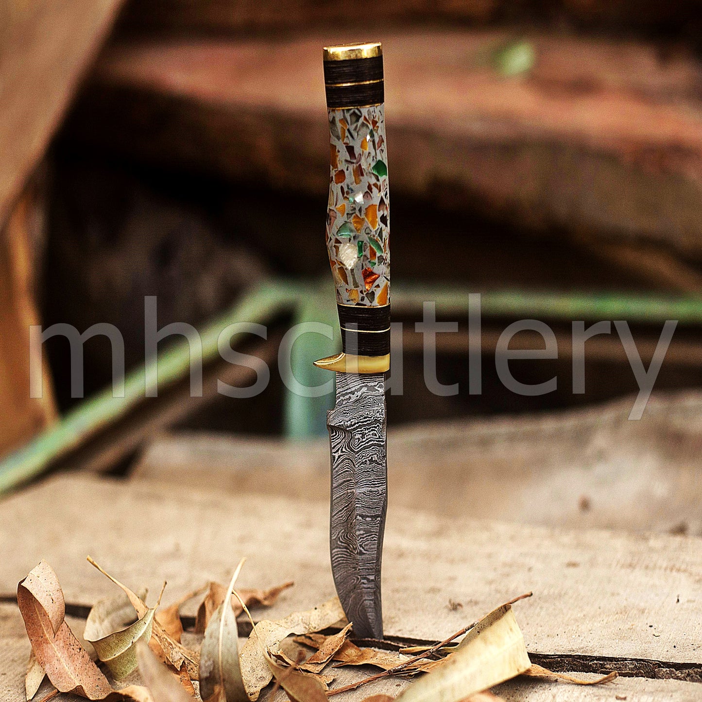 Custom Made Damascus Steel Skinning Knife With Pebble Resin Handle | mhscutlery