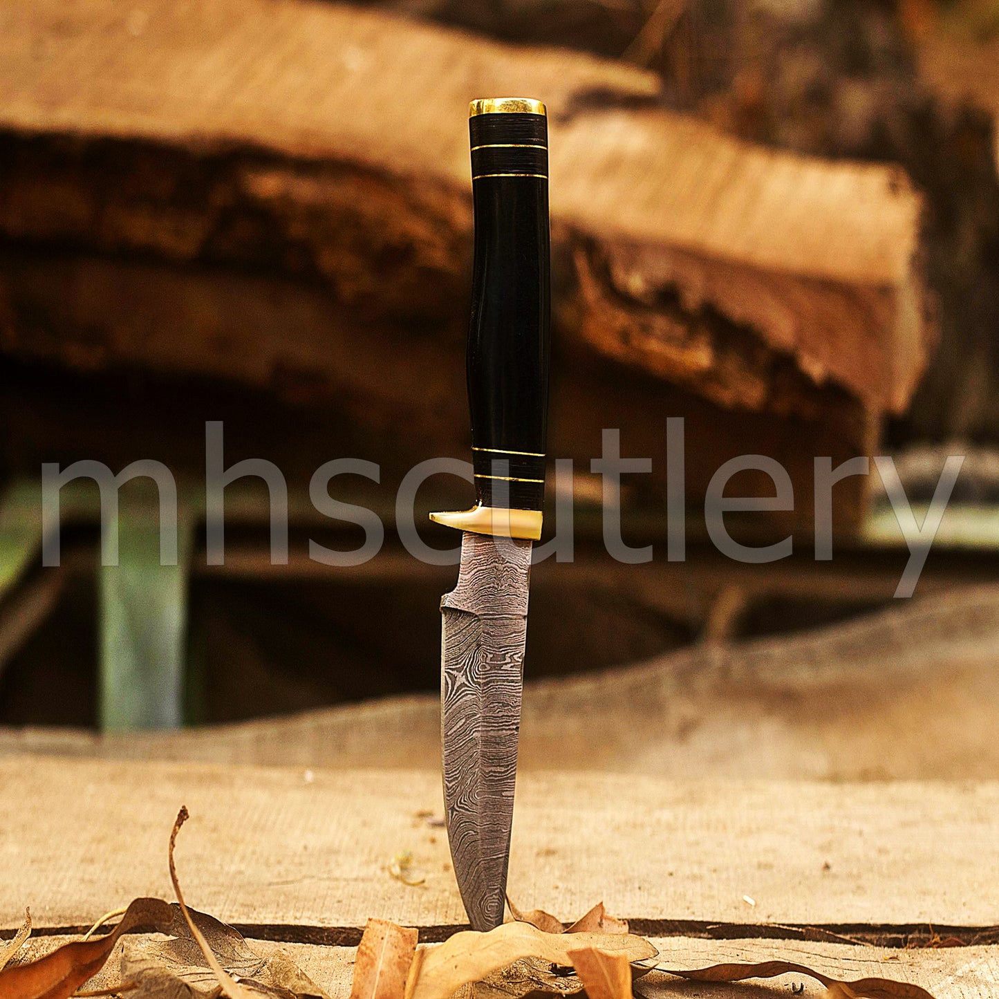 Custom Handmade Damascus Steel Skinner Knife With Bull Horn Handle | mhscutlery