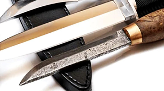 Unlock the Secrets of Hunting with a Damascus Knife