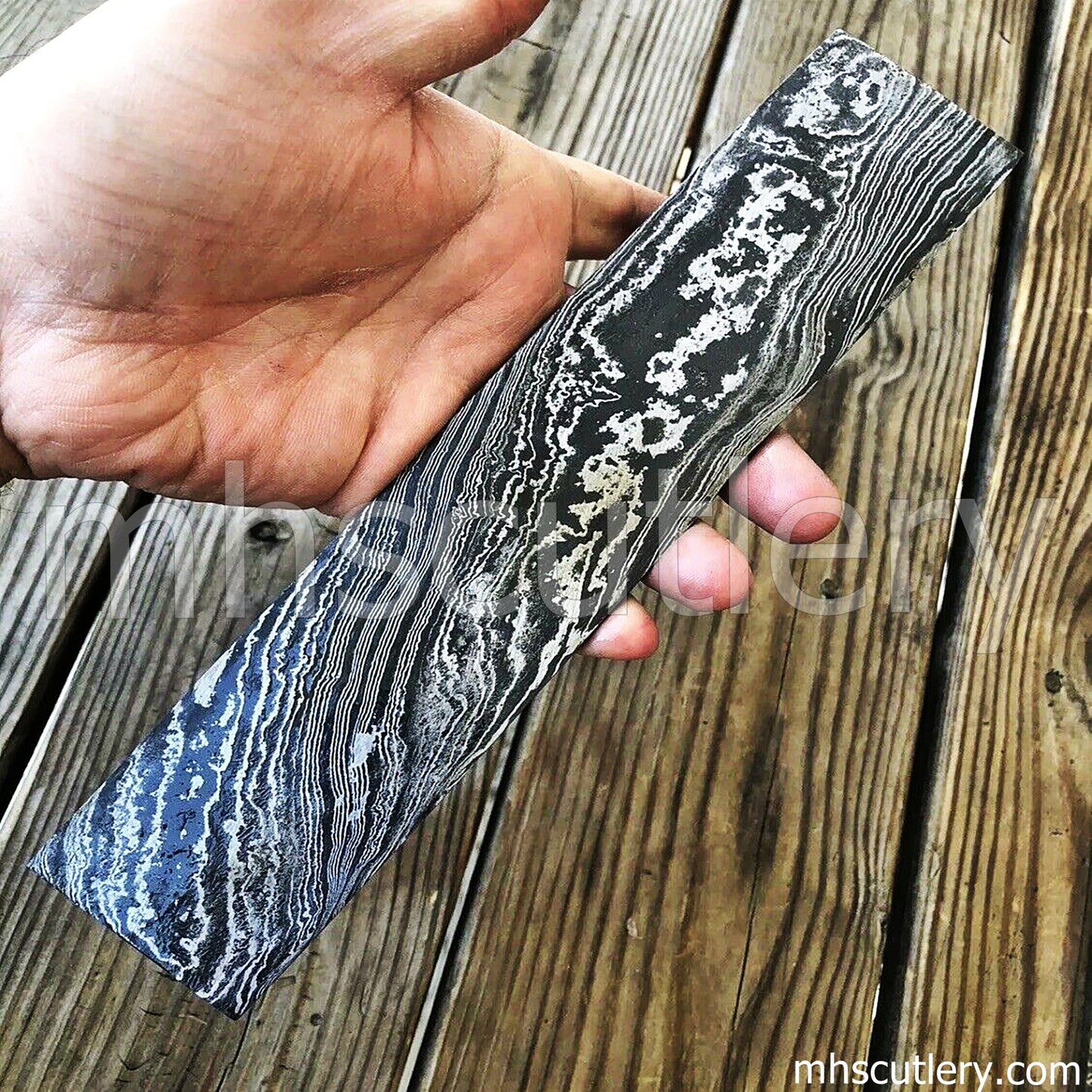 Custom Hand Forged Damascus Steel Twist Pattern Billet For Knife Making | mhscutlery