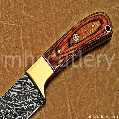 Damascus Steel Fancy Hunter / Pakka Wood Handle | mhscutlery