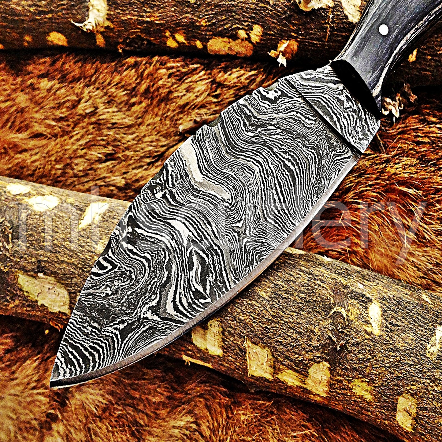 Damascus Steel Hunter Skinner Knife / Pakka Wood | mhscutlery