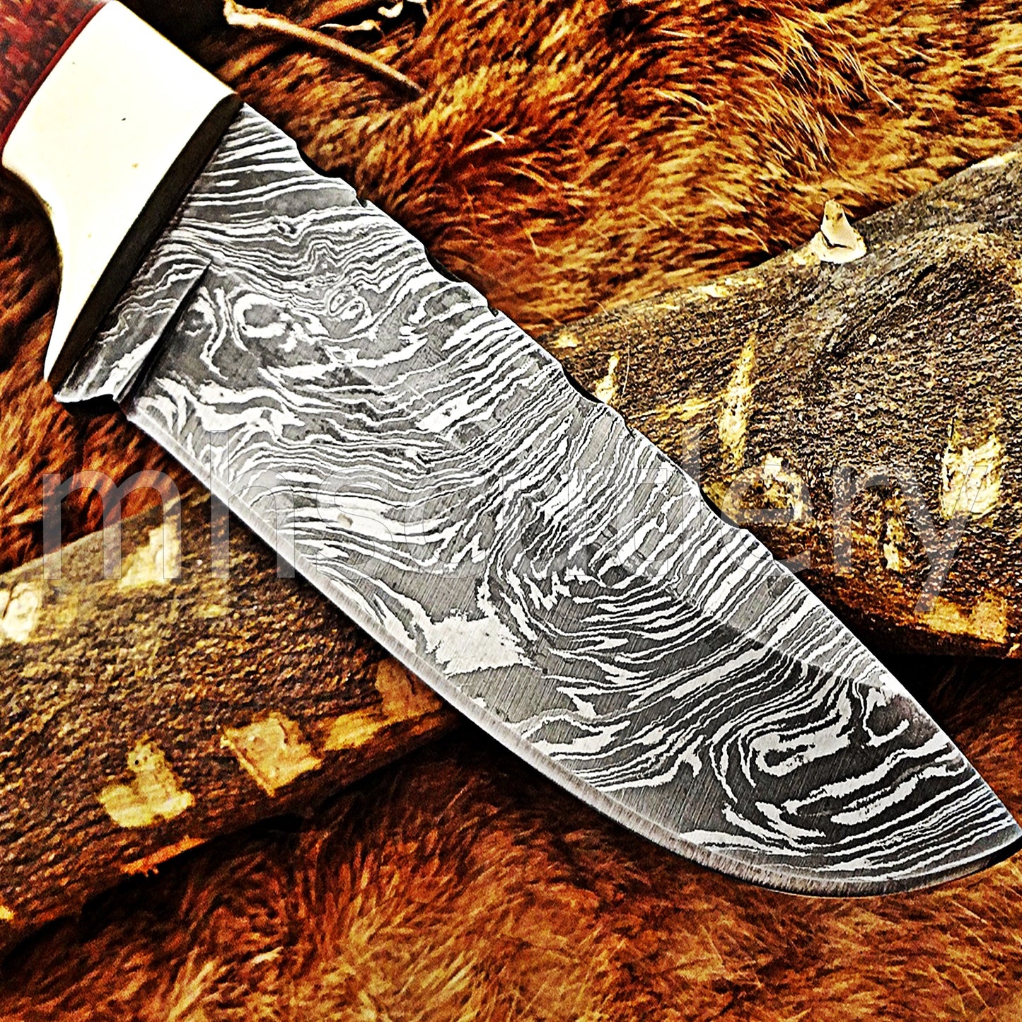 Handmade Damascus Steel Hunting Skinner Knife / Red Micarta | mhscutlery