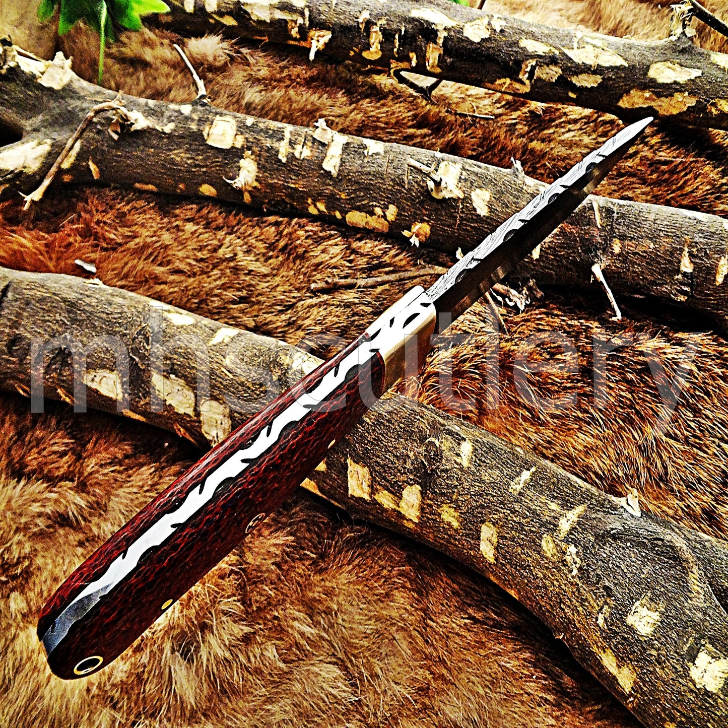 Handmade Damascus Steel Hunting Skinner Knife / Red Micarta | mhscutlery