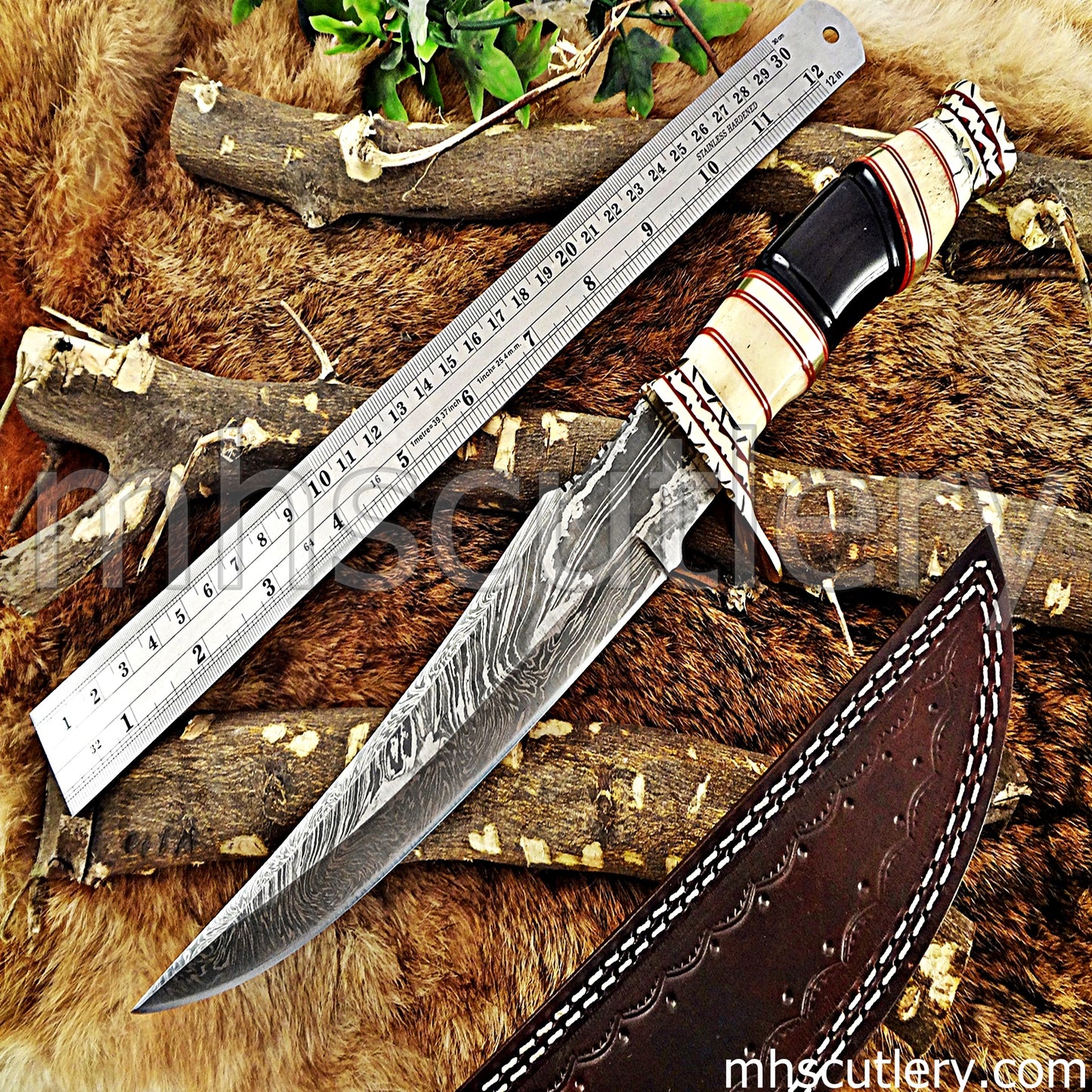 Damascus Steel Hunting Bowie Knife / Natural Handle | mhscutlery