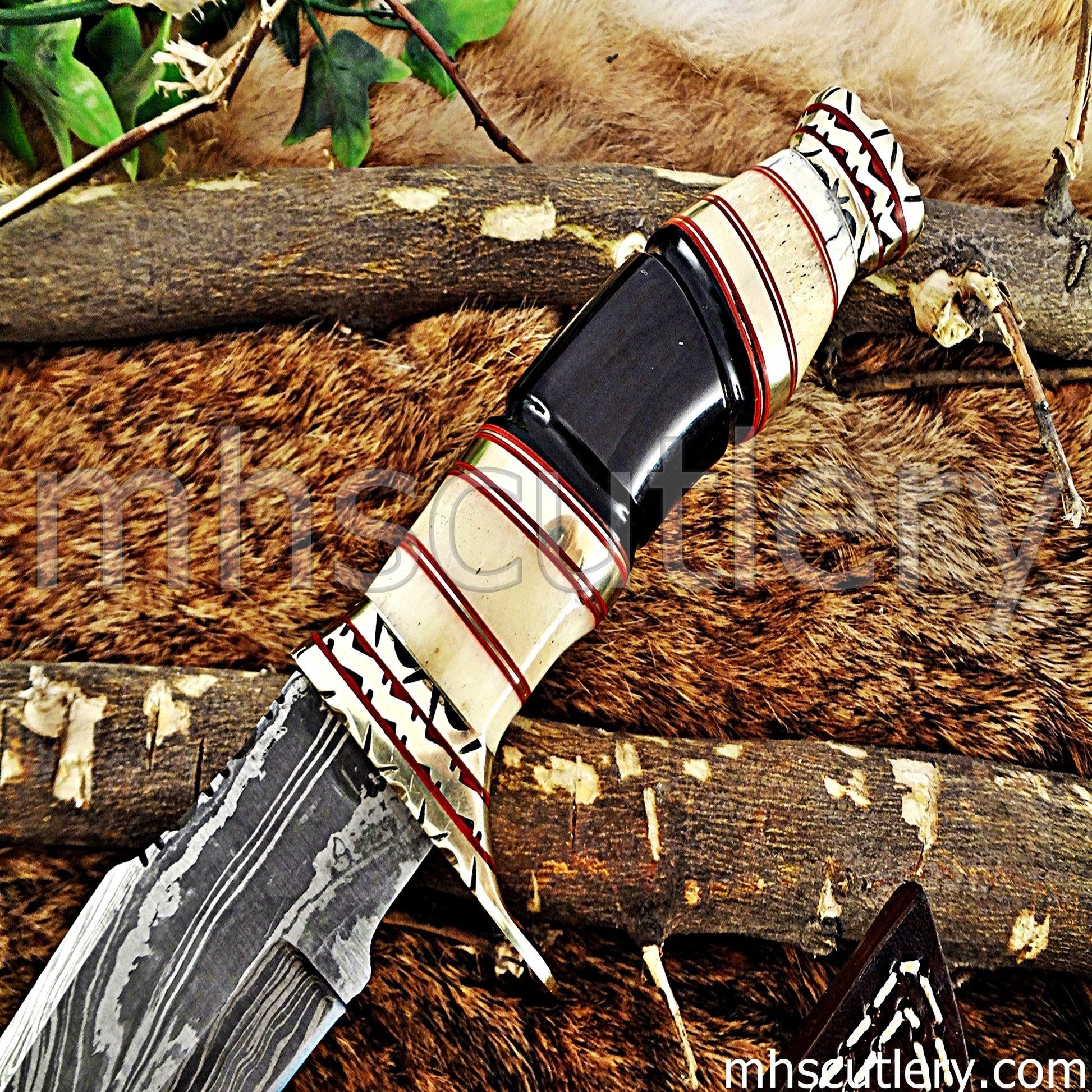 Damascus Steel Hunting Bowie Knife / Natural Handle | mhscutlery