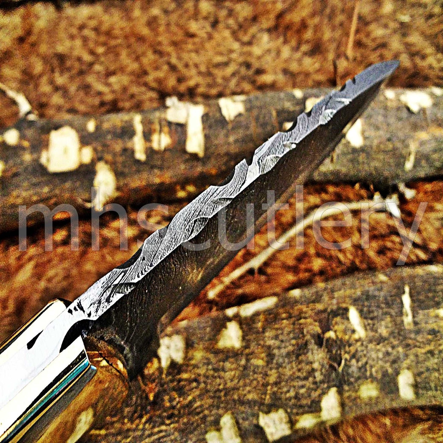 Custom Hand Forged Damascus Steel Hunter Skinner Knife | mhscutlery
