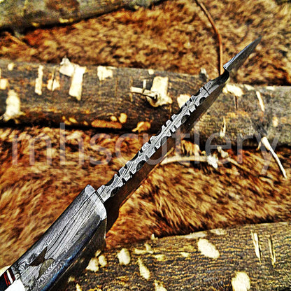 Damascus Steel Bull Horn Gut Hook | mhscutlery