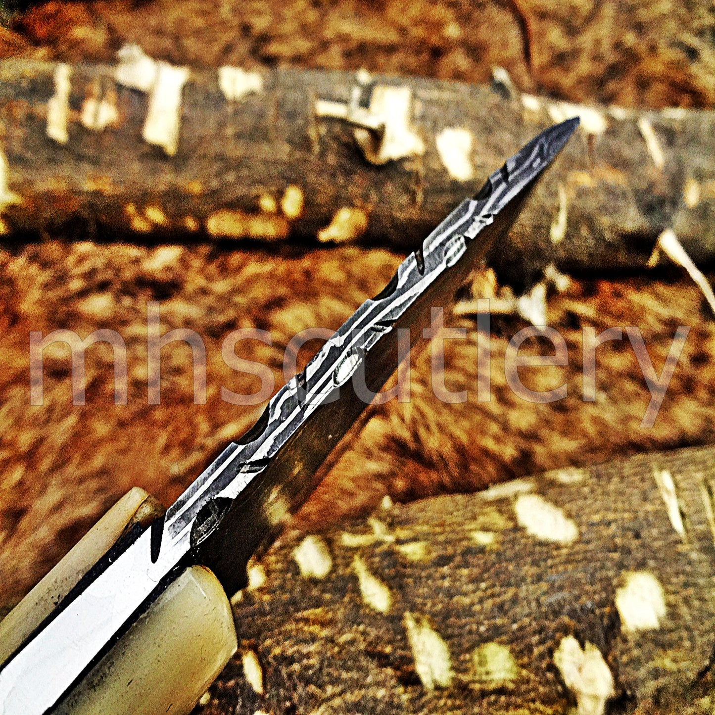 Damascus Steel Mini Fixed Blade Skinner / Bone Handle | mhscutlery