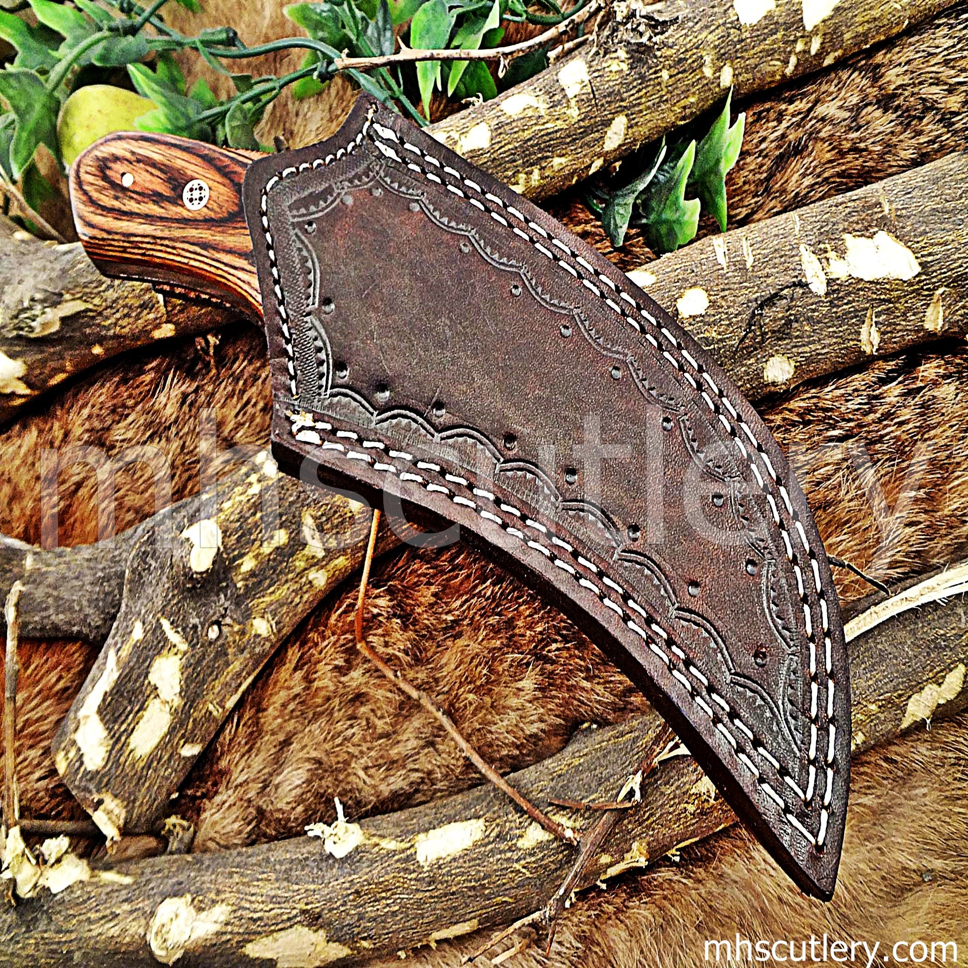 Damascus Steel Curved Skinner Knife | mhscutlery