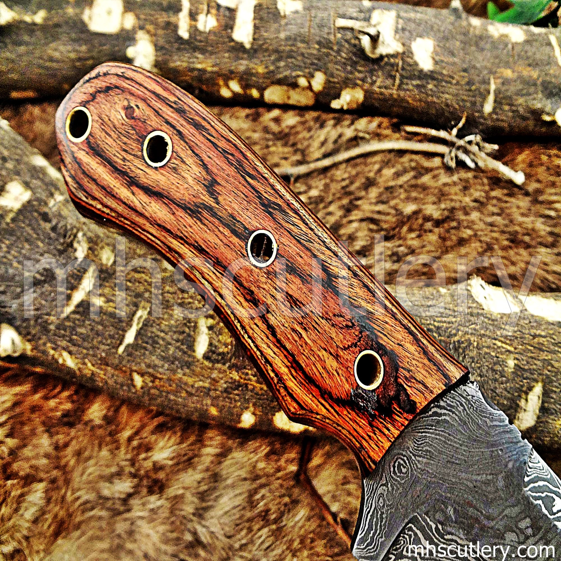 Damascus Steel Tactical Hunter Skinner Knife | mhscutlery