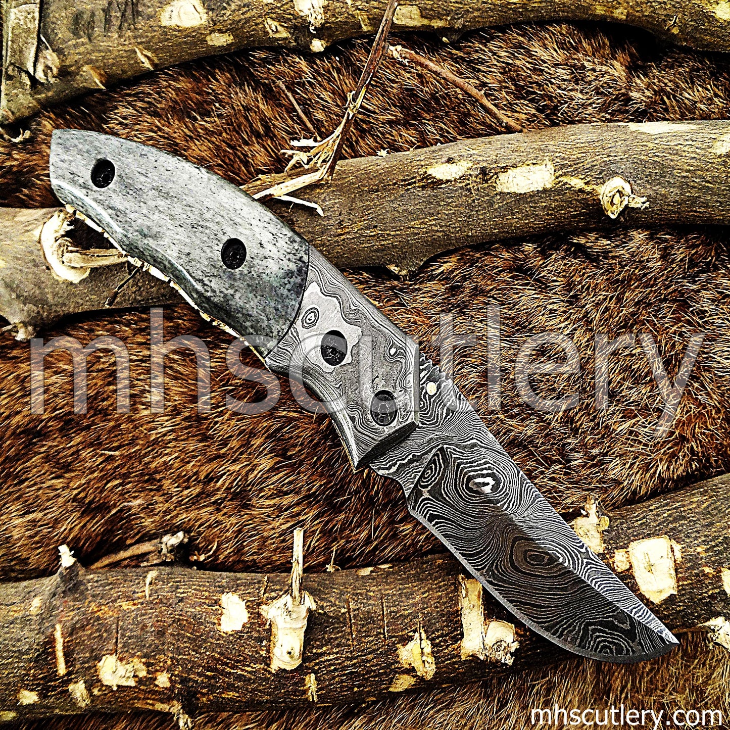 Damascus Steel Folding Knife / Bone Handle | mhscutlery