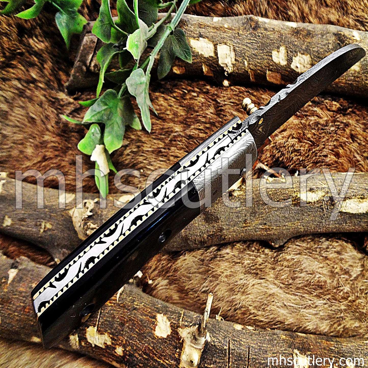 Damascus Steel Tactical Pocket Knife / Bull Horn Handle | mhscutlery