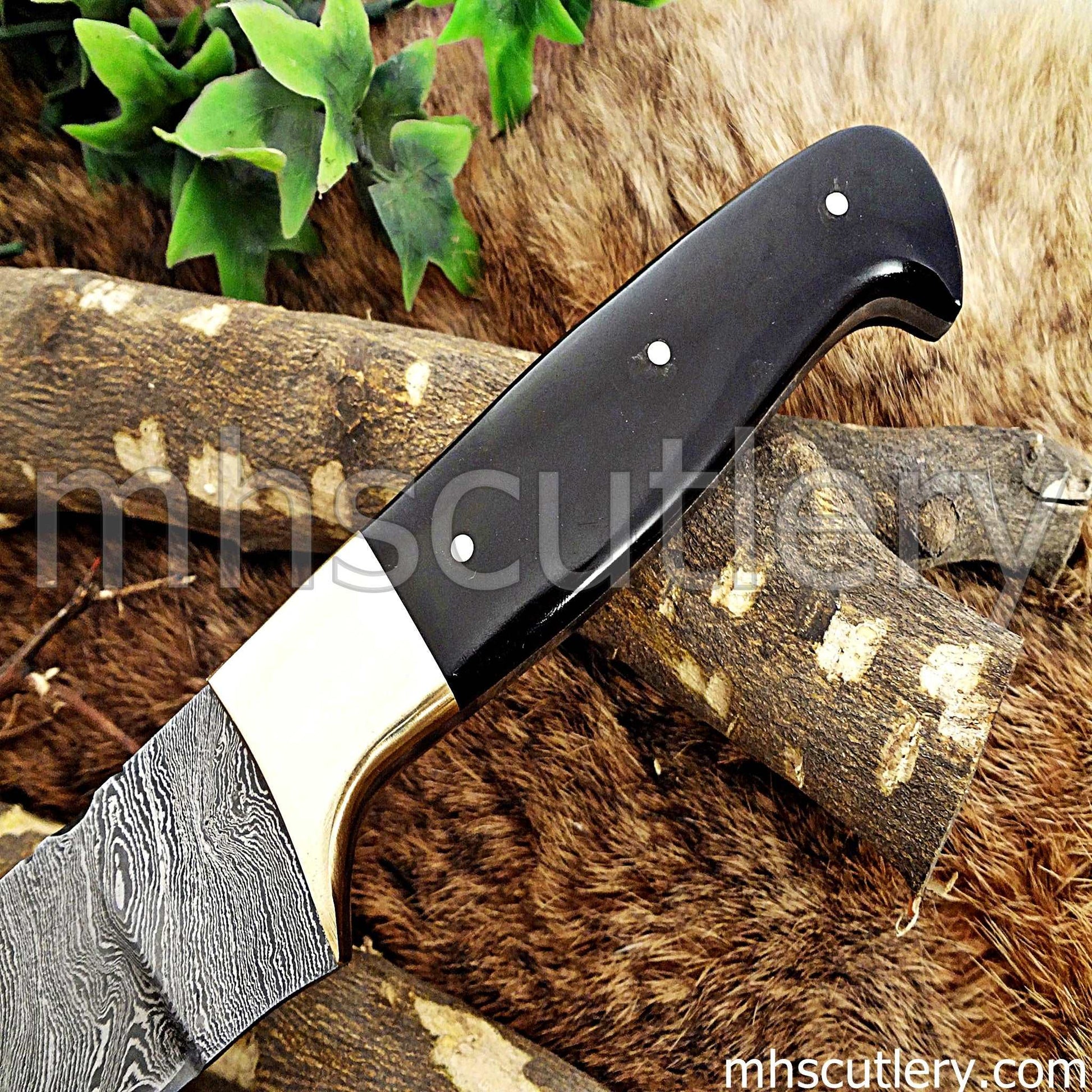 Custom Hand Forged Damascus Steel Bread / Steak Knife | mhscutlery
