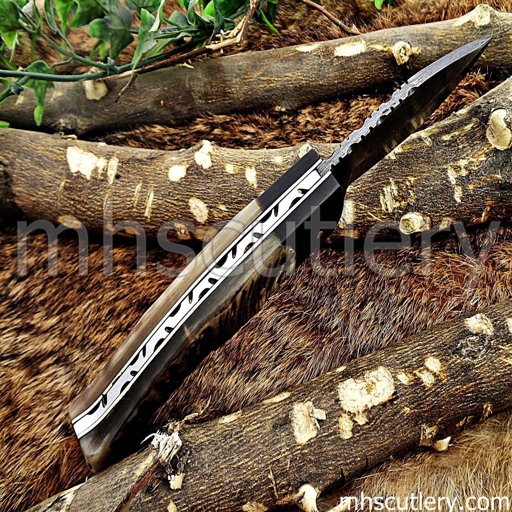 Custom Forged Damascus Steel Tactical Pocket EDC Knife / Ram Horn Handle | mhscutlery