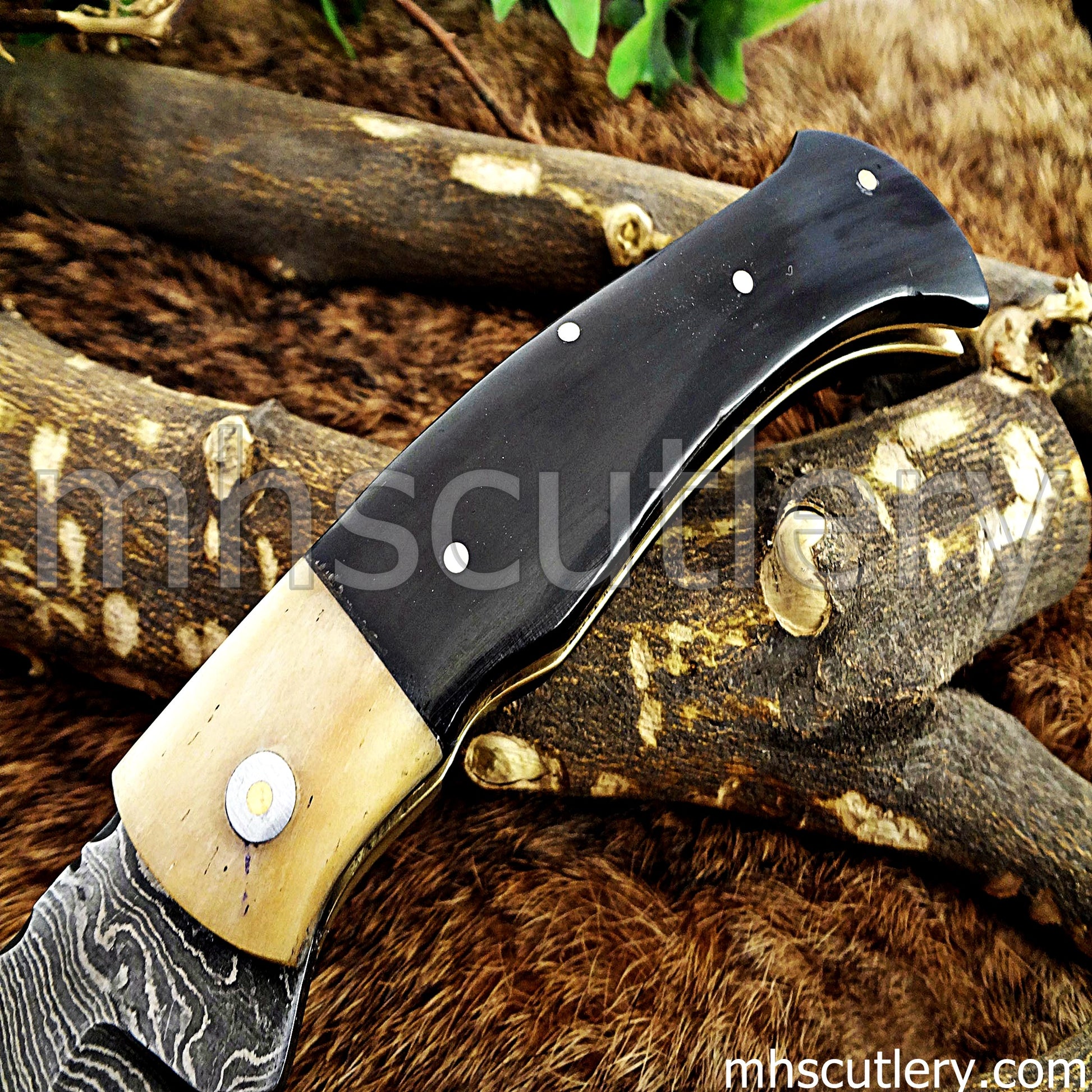 Damascus Steel Classic Pocket Knife | mhscutlery