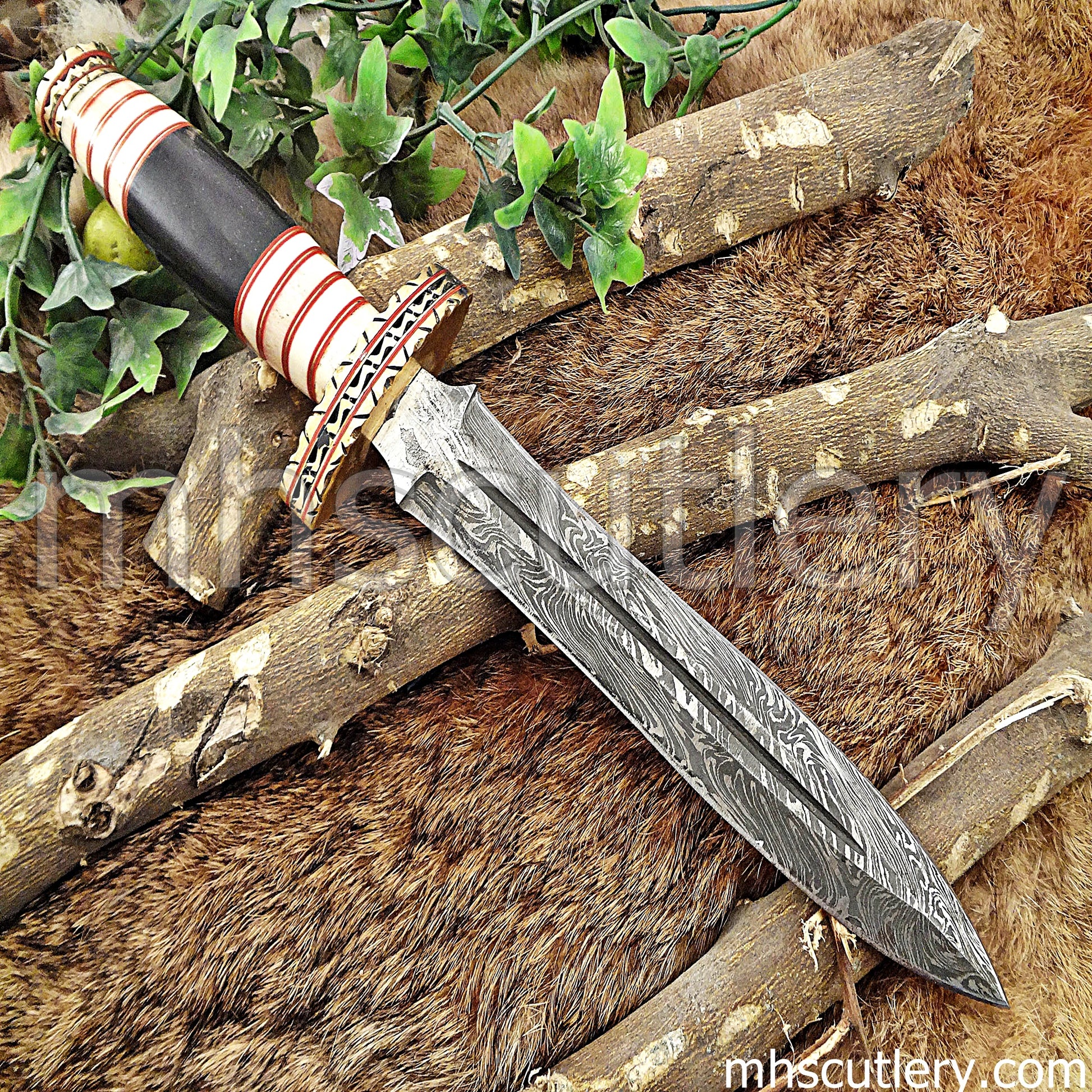 Custom Handmade Damascus Steel Spartan Dagger Knife | mhscutlery