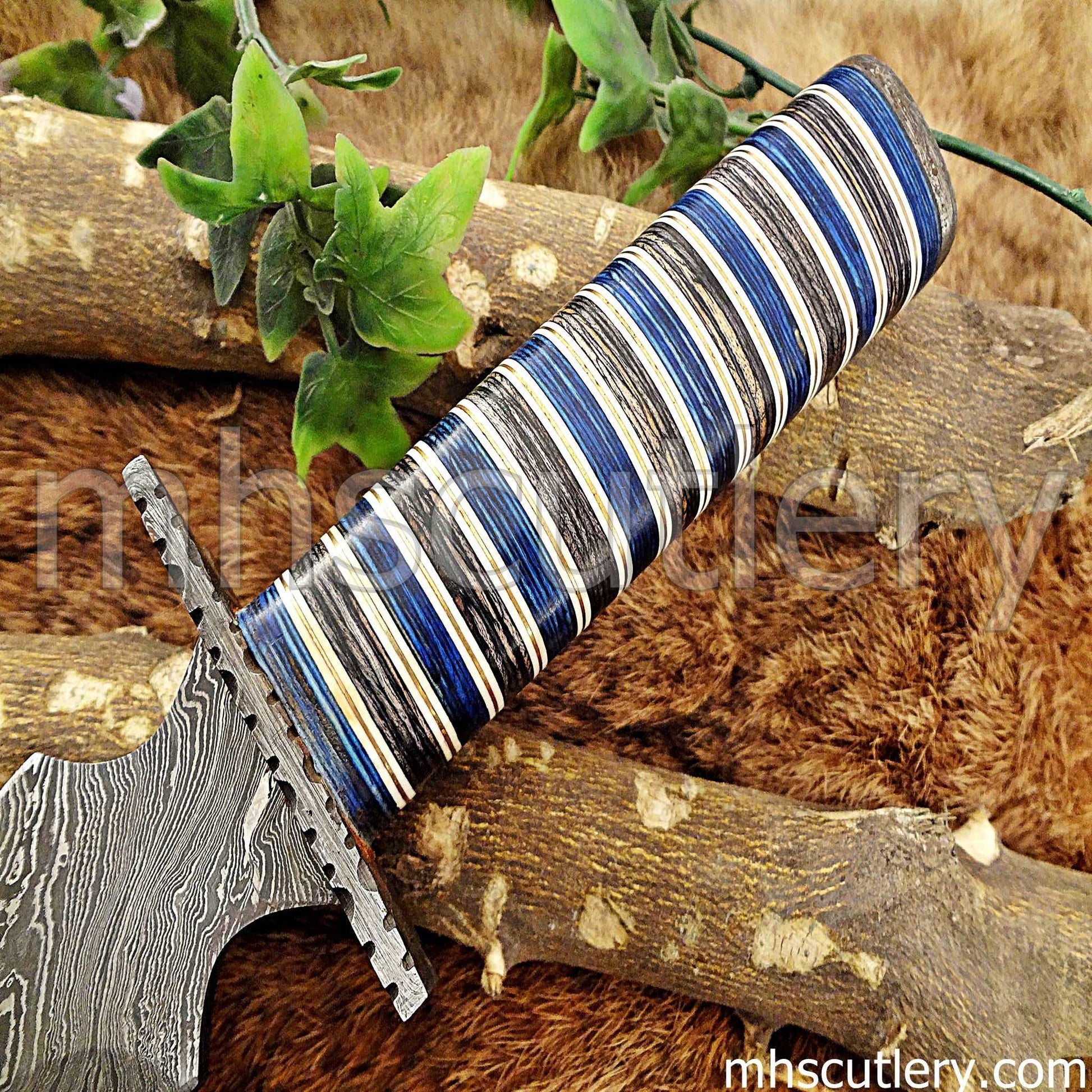 Custom Hand Forged Damascus Steel Survival Dagger | mhscutlery