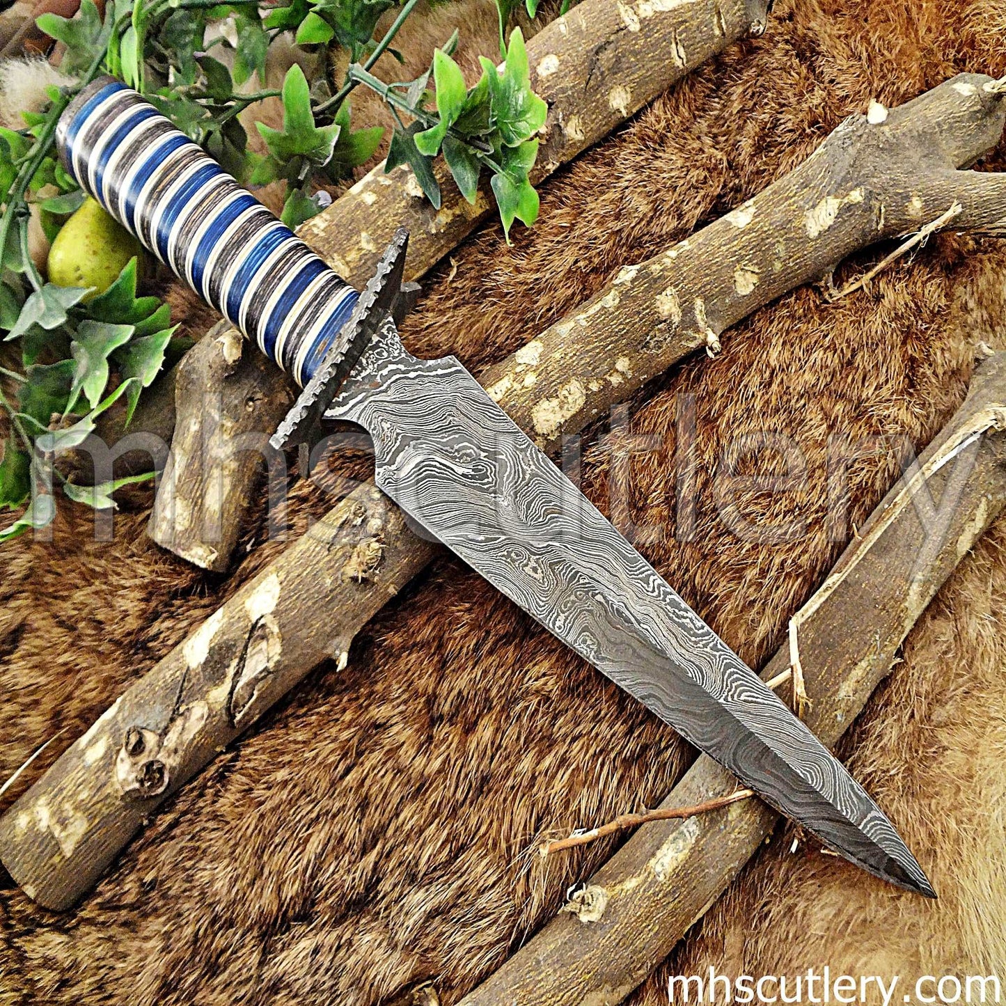 Custom Hand Forged Damascus Steel Survival Dagger | mhscutlery