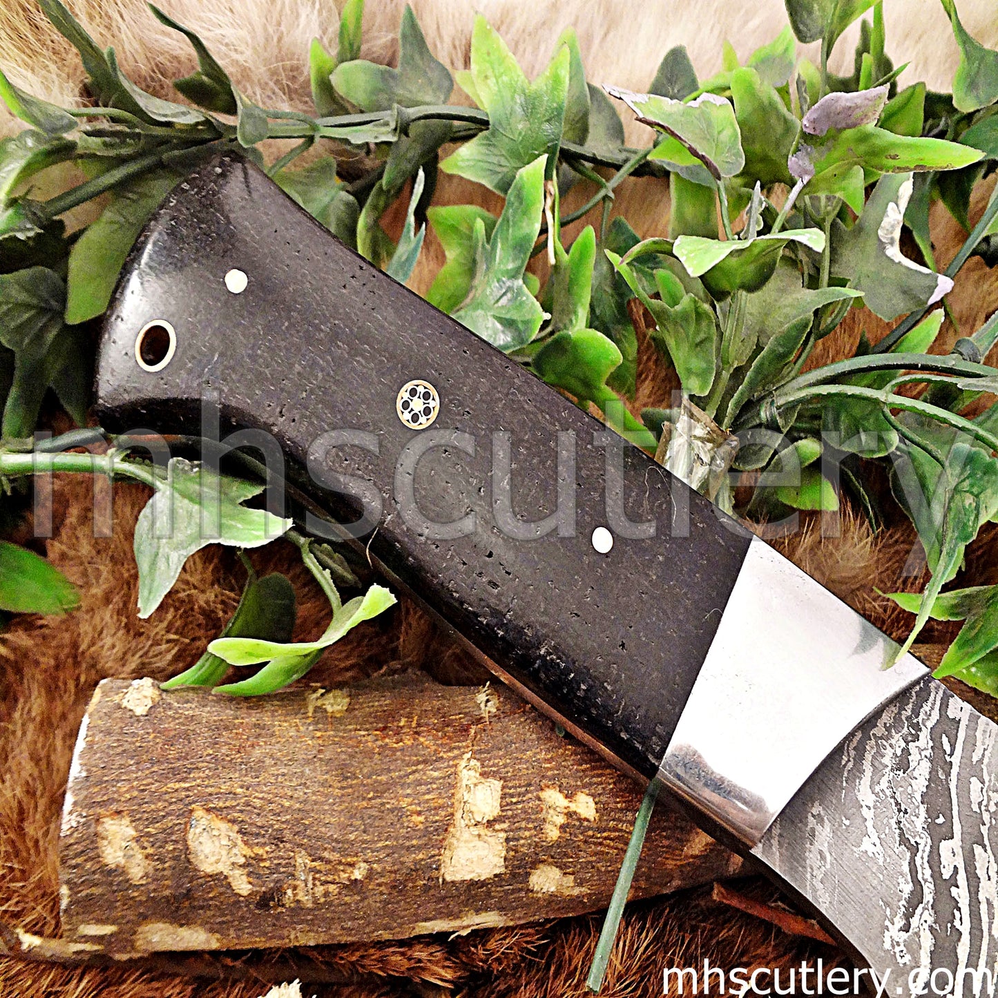 Damascus Steel Kukri Machete Knife / Bull Horn Handle | mhscutlery