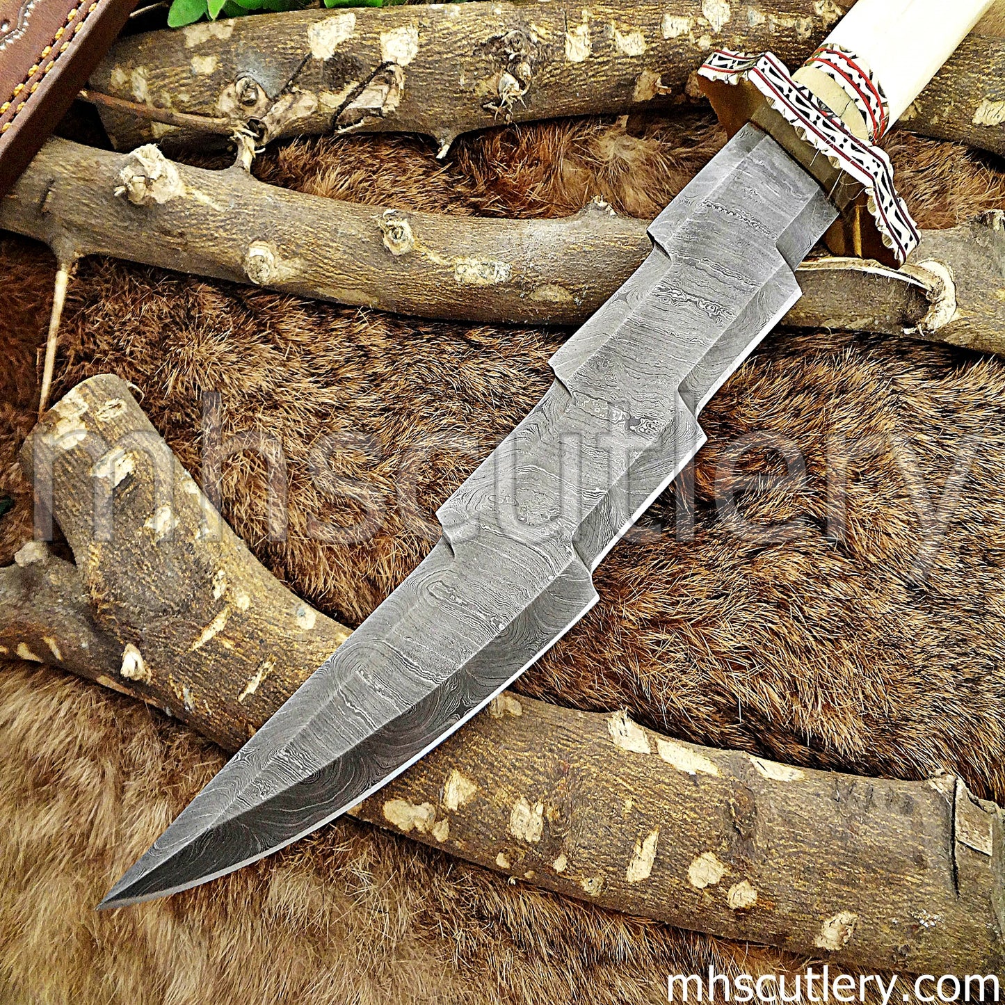 Damascus Steel Fancy Zigzag Hunter's Knife / Bone Handle | mhscutlery