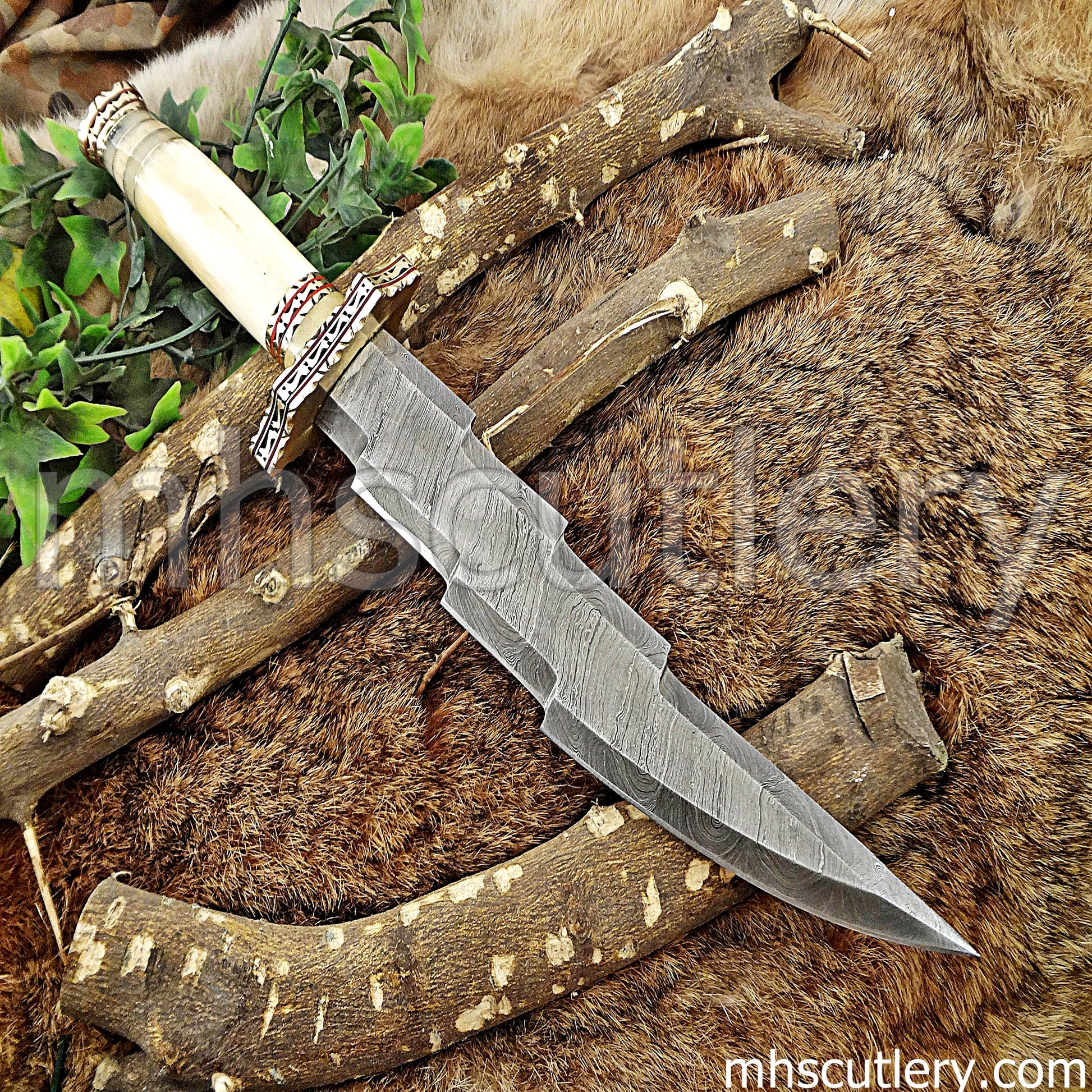 Damascus Steel Fancy Zigzag Hunter's Knife / Bone Handle | mhscutlery