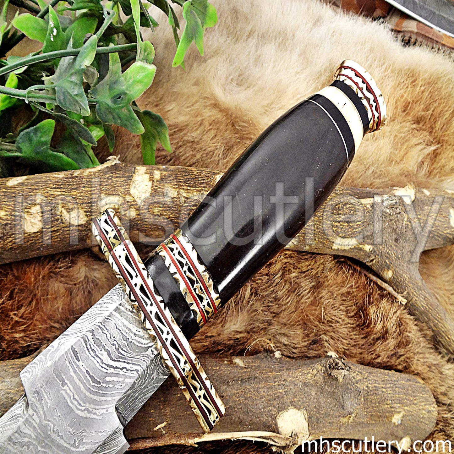 Custom Hand Forged Damascus Steel Zigzag Hunting Knife | mhscutlery