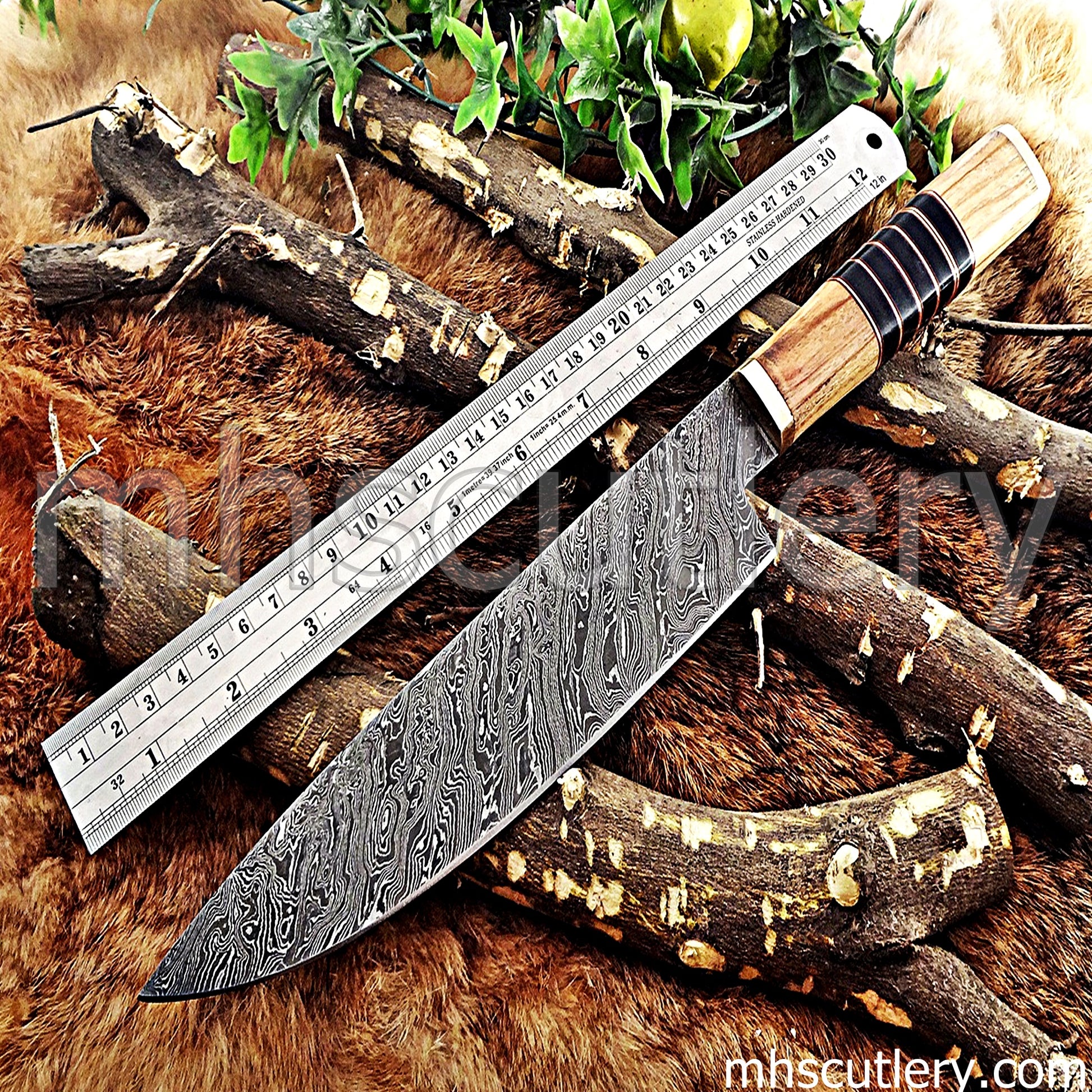 Damascus Steel Japanese Kitchen Knife | mhscutlery