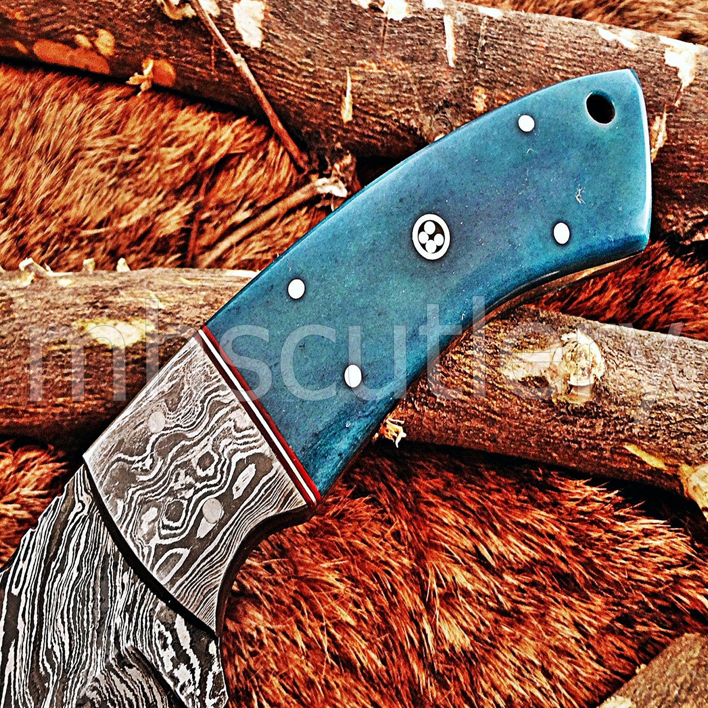 Damascus Steel Fixed Blade Hunting Skinner Knife / Bone Handle | mhscutlery