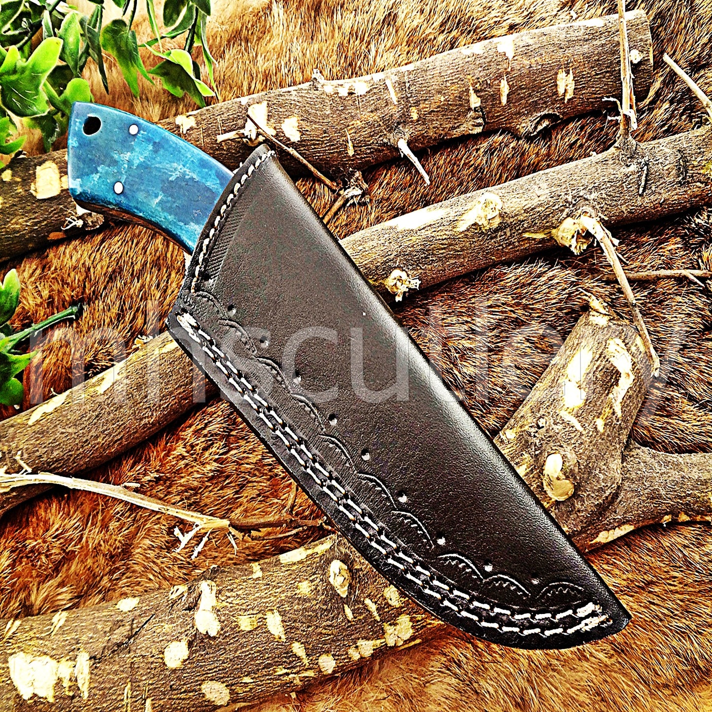 Damascus Steel Fixed Blade Hunting Skinner Knife / Bone Handle | mhscutlery