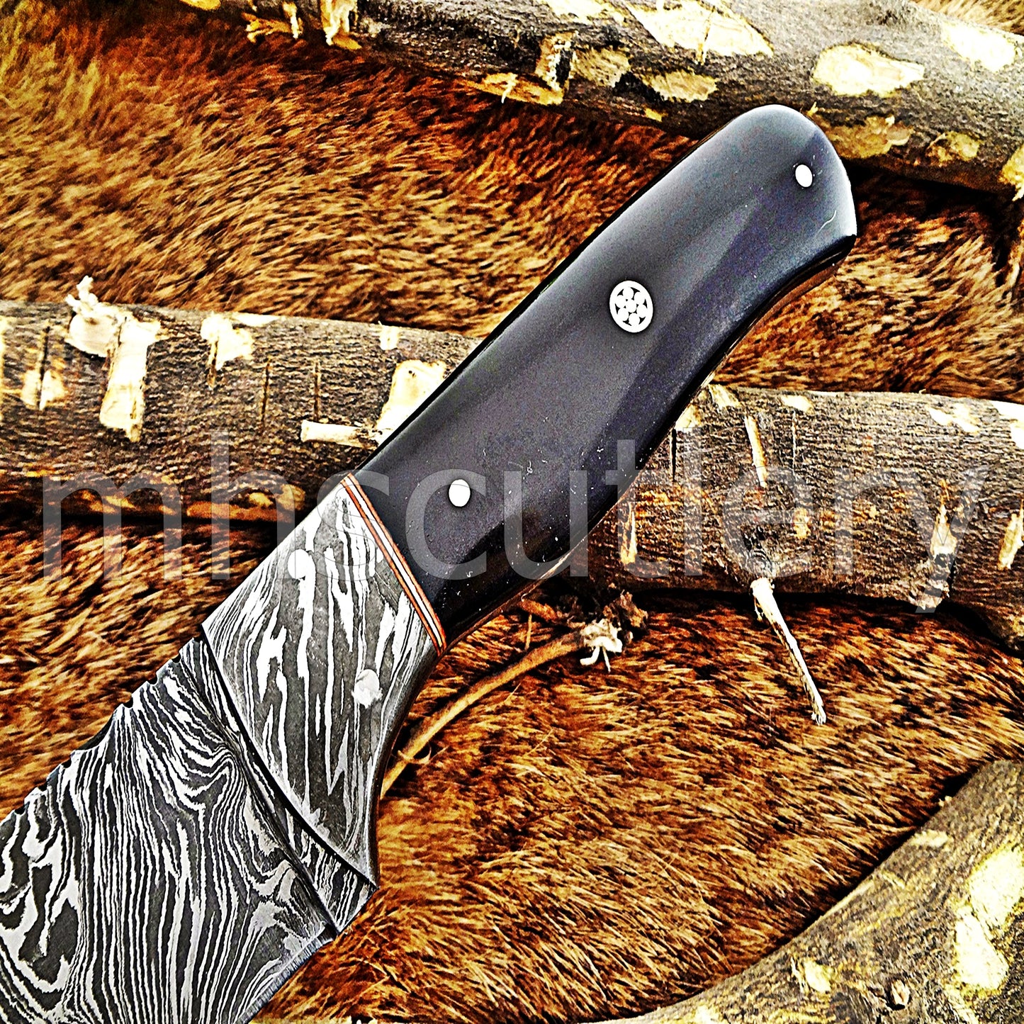 Handmade Damascus Steel Fancy Hunting Skinner Knife / Bull Horn Handle | mhscutlery