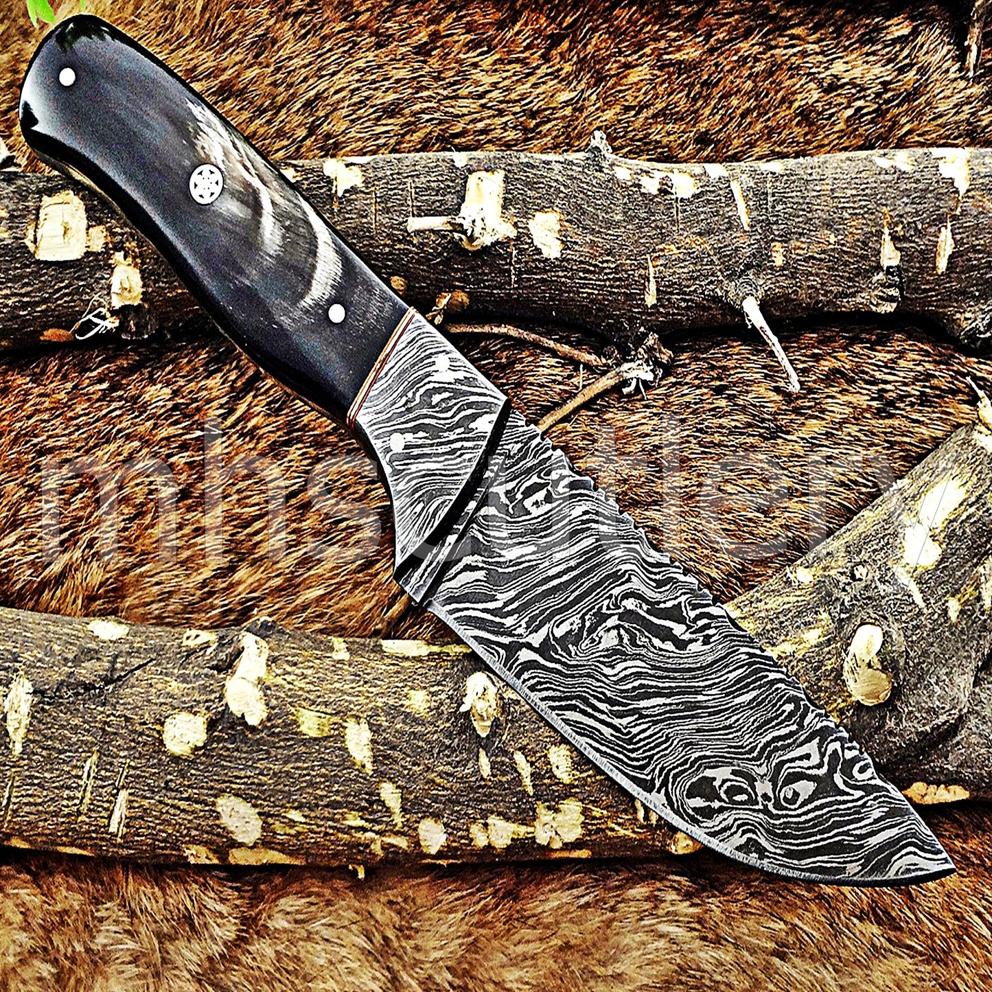 Handmade Damascus Steel Fancy Hunting Skinner Knife / Bull Horn Handle | mhscutlery