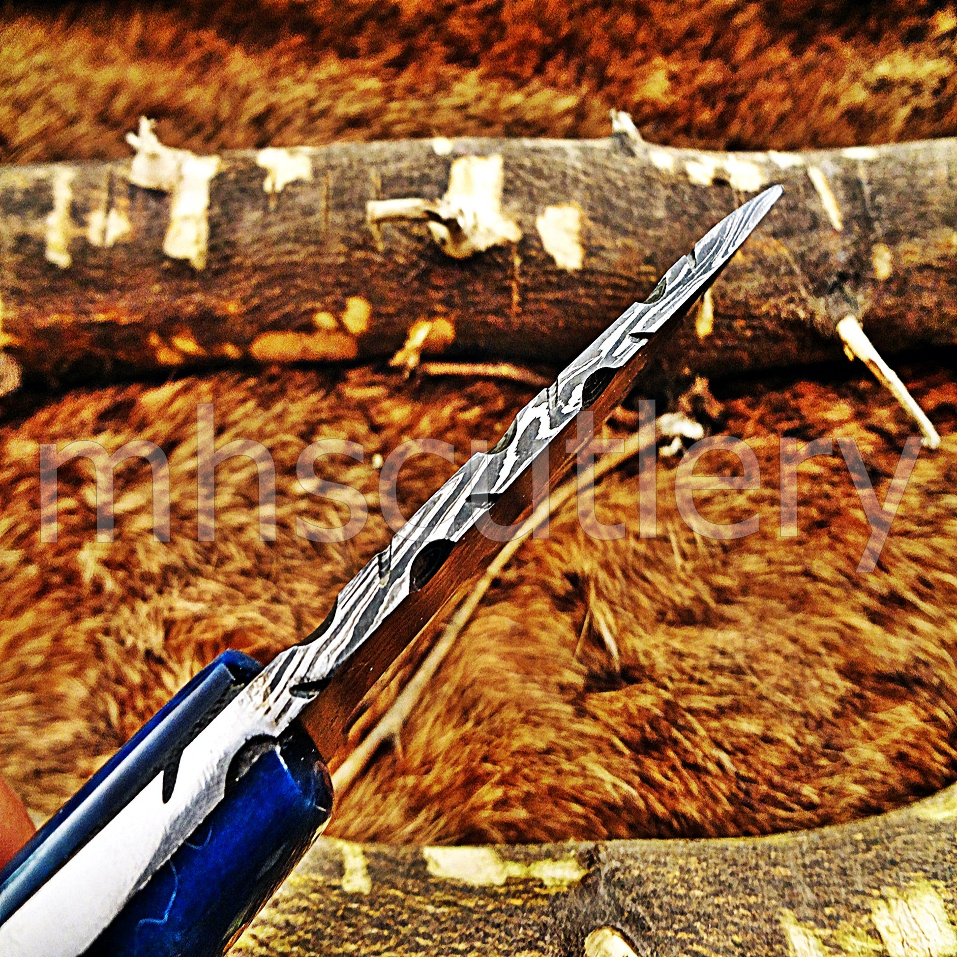 Handmade Damascus Steel Mini Hunting Skinner Knife / Bone Handle | mhscutlery