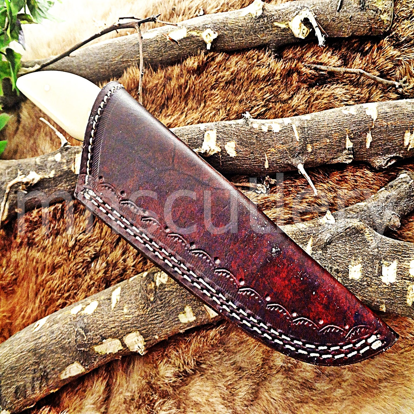 Custom Handmade Damascus Steel Skinner Knife / Bone Handle | mhscutlery