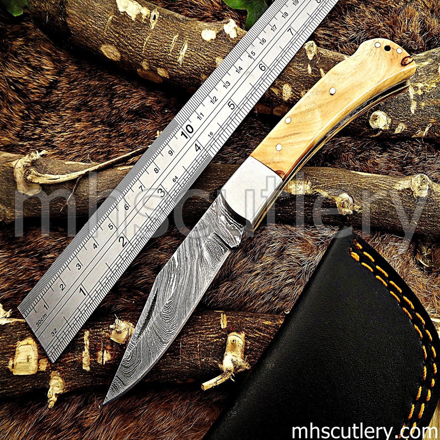 Handmade Damascus Steel Classic Folding Knife | mhscutlery