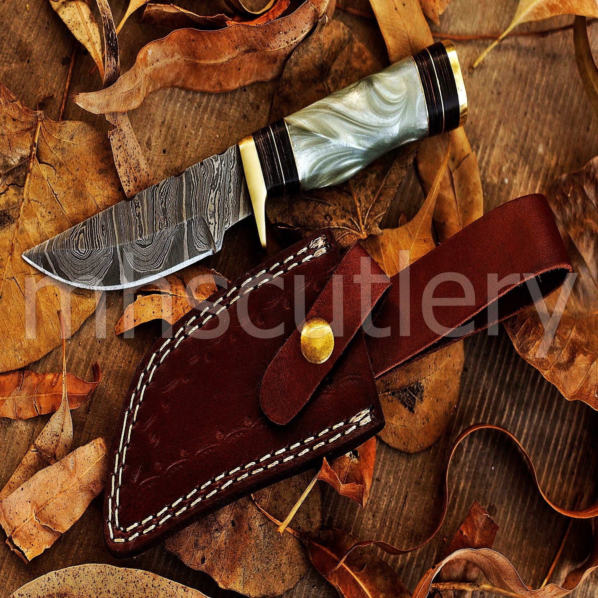 Custom Forged Damascus Steel Hunting Skinner Knife With Resin Handle | mhscutlery