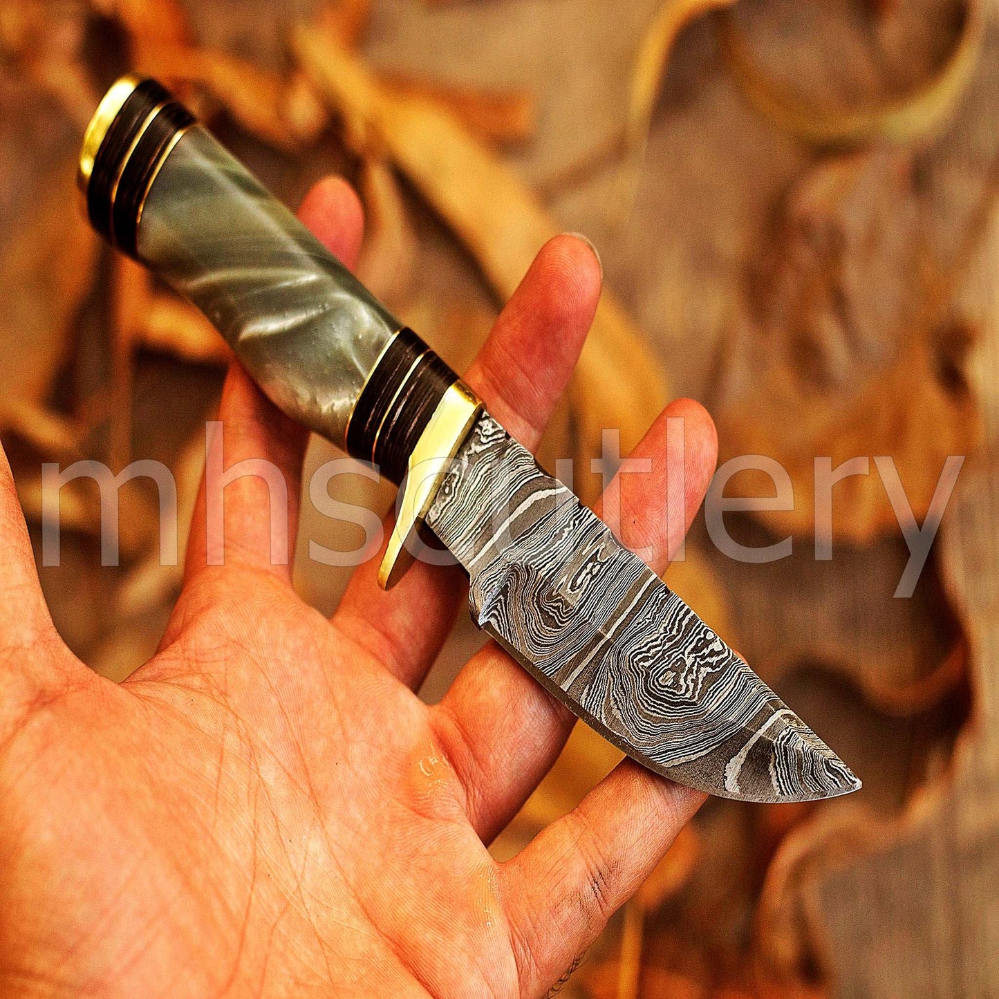 Custom Forged Damascus Steel Hunting Skinner Knife With Resin Handle | mhscutlery
