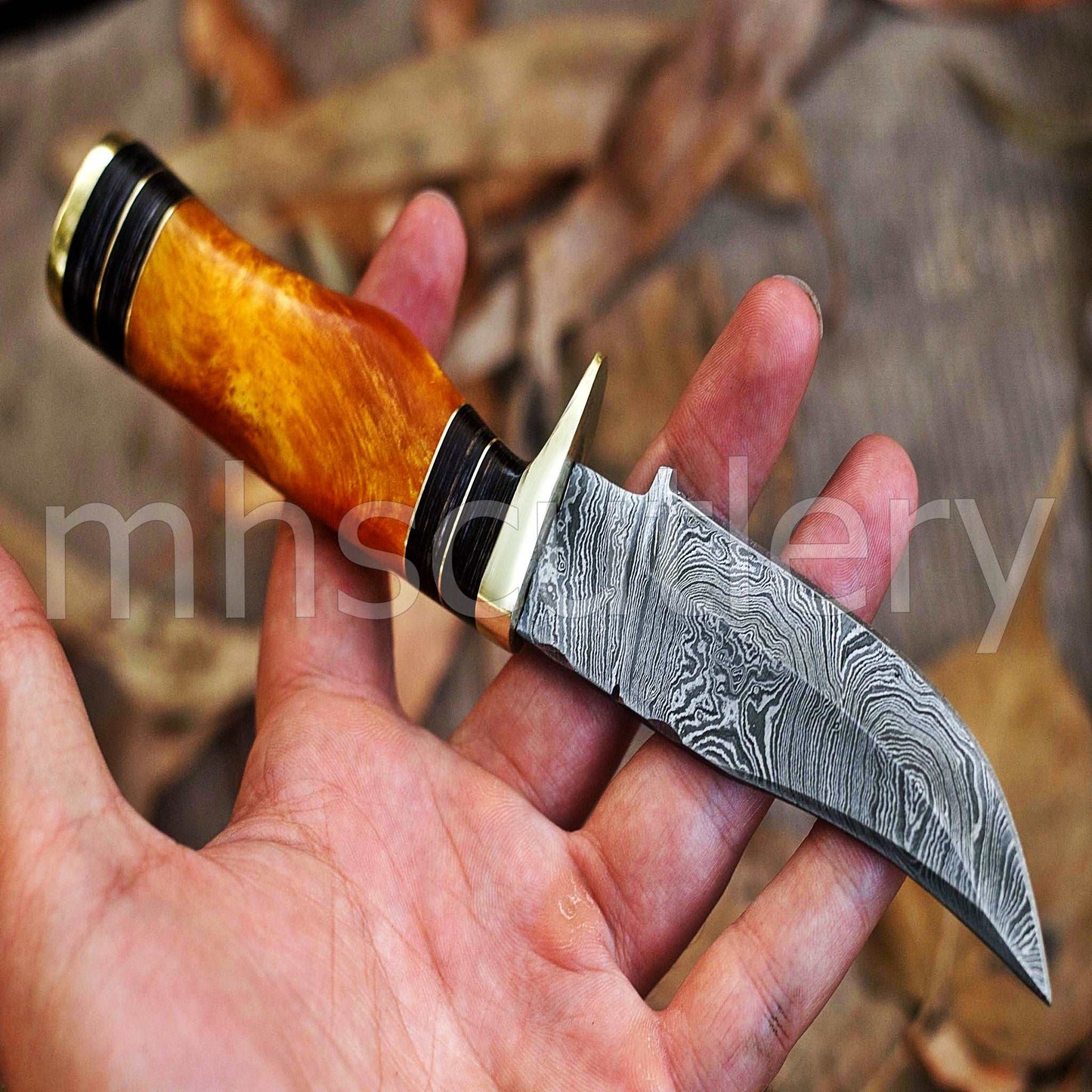 Custom Hand Forged Damascus Steel Hunter Skinner Knife With Yellow Handle | mhscutlery