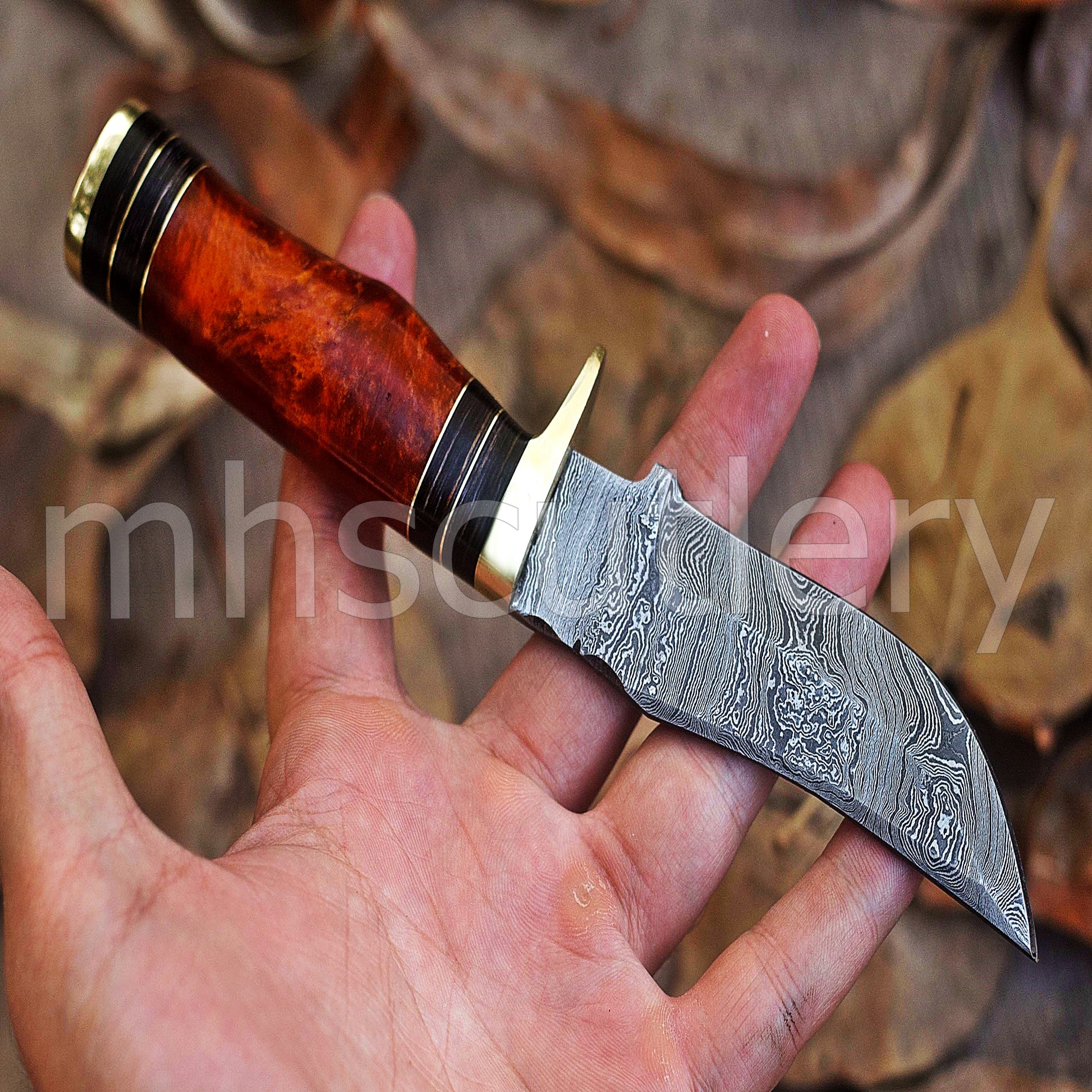 Handmade Skinner Damascus Steel Knife With Resin handle | mhscutlery