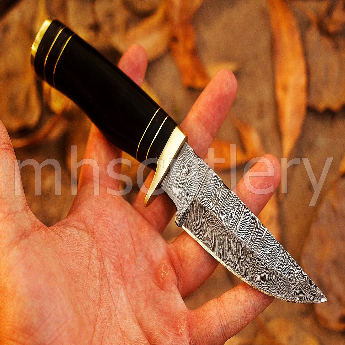 Custom Handmade Damascus Steel Skinner Knife With Bull Horn Handle | mhscutlery