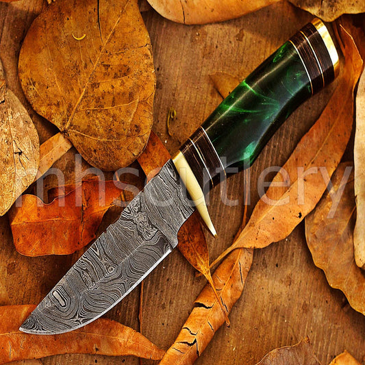 Custom Hand Forged Damascus Steel Hunter Skinner Knife With Resin Handle | mhscutlery