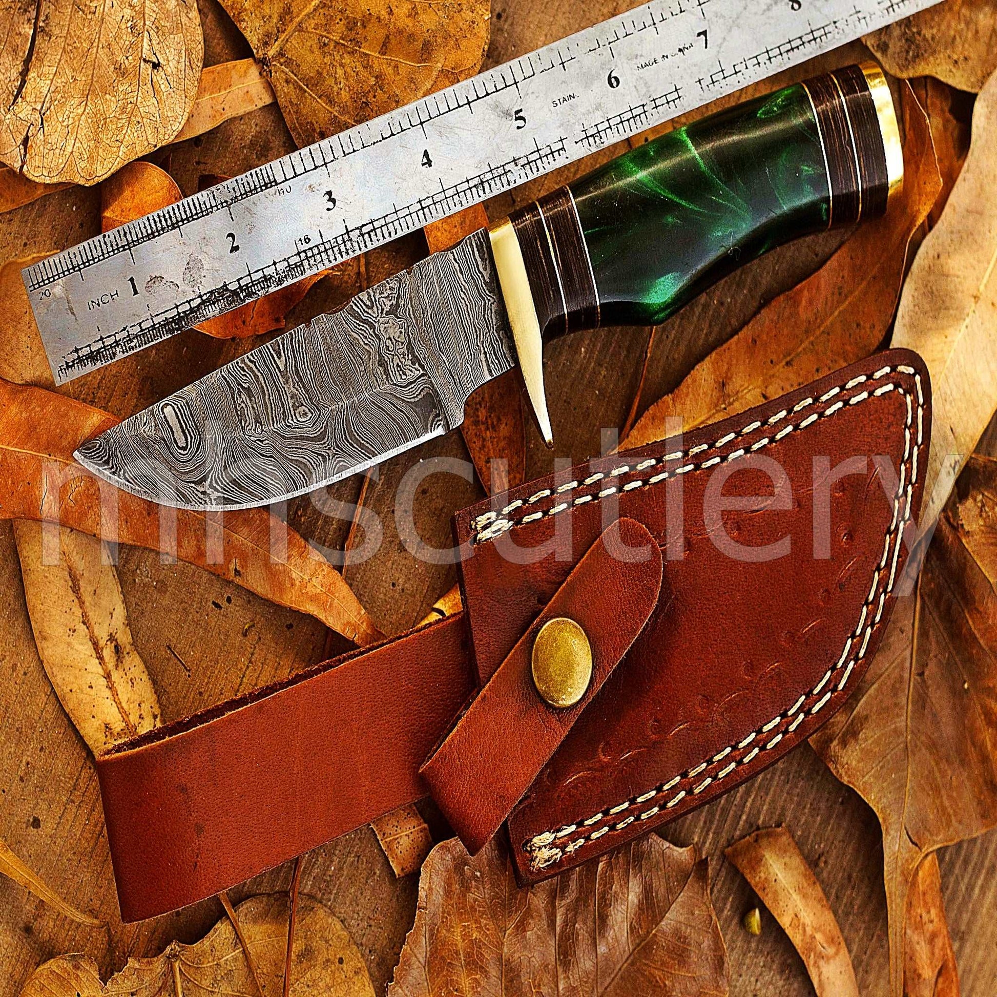 Custom Hand Forged Damascus Steel Hunter Skinner Knife With Resin Handle | mhscutlery