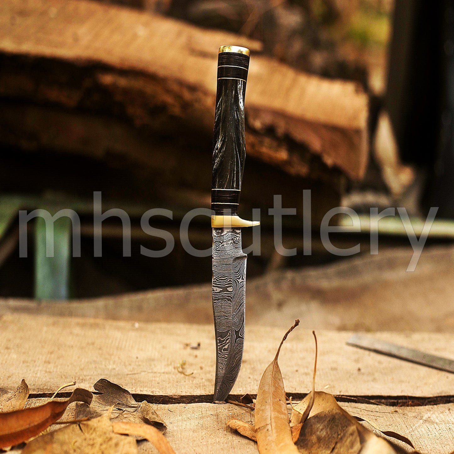 Hand Forged Damascus Steel Skinner Hunting Knife With Resin Handle | mhscutlery