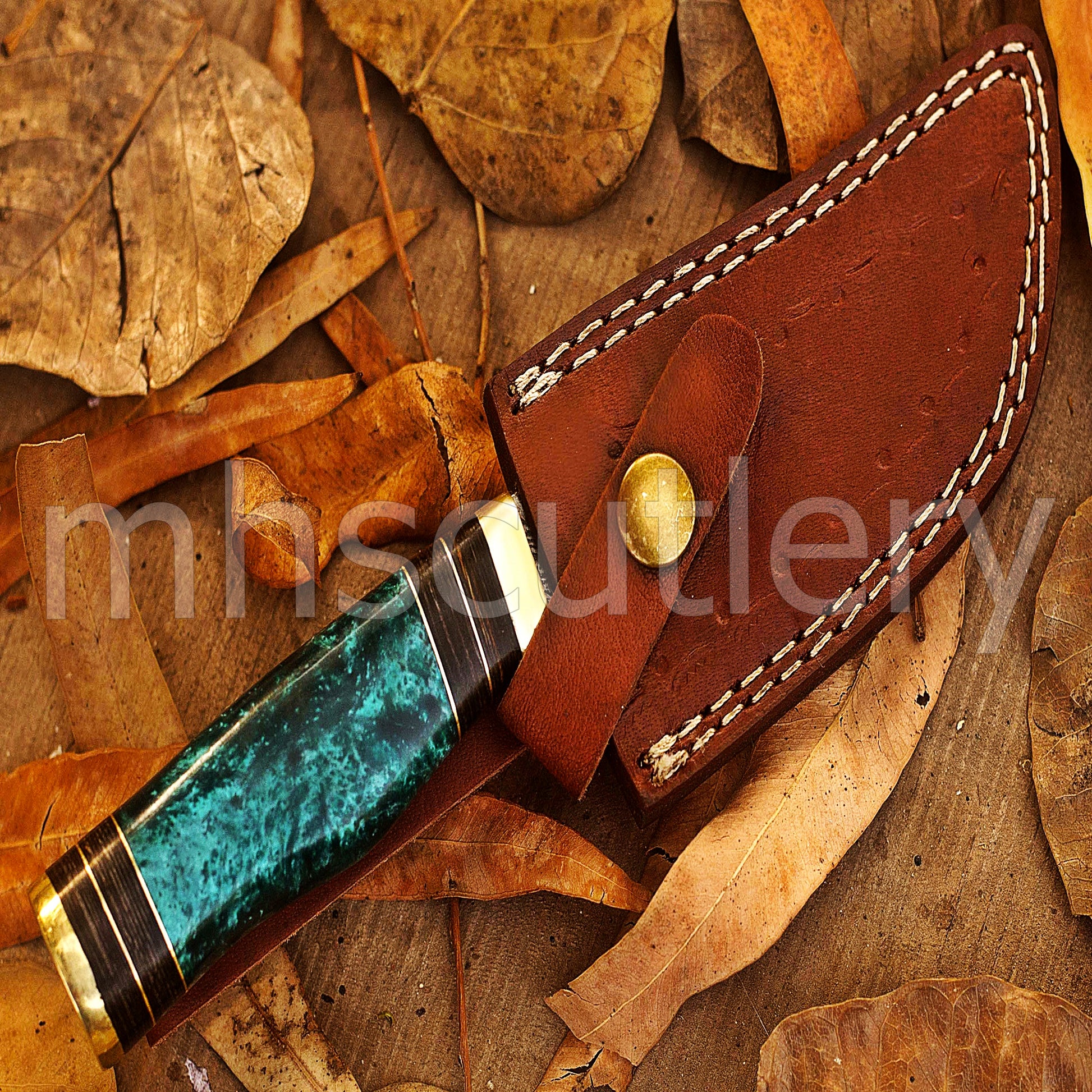 Handmade Skinner Damascus Steel Knife With Resin Handle | mhscutlery