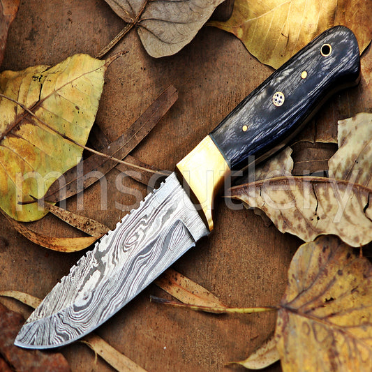 Custom Made Damascus Steel Hunter Fixed Blade Skinning Knife | mhscutlery