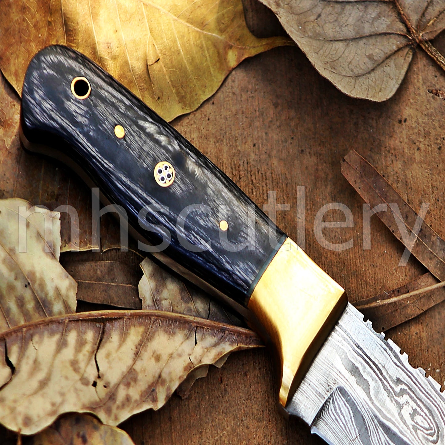Custom Made Damascus Steel Hunter Fixed Blade Skinning Knife | mhscutlery