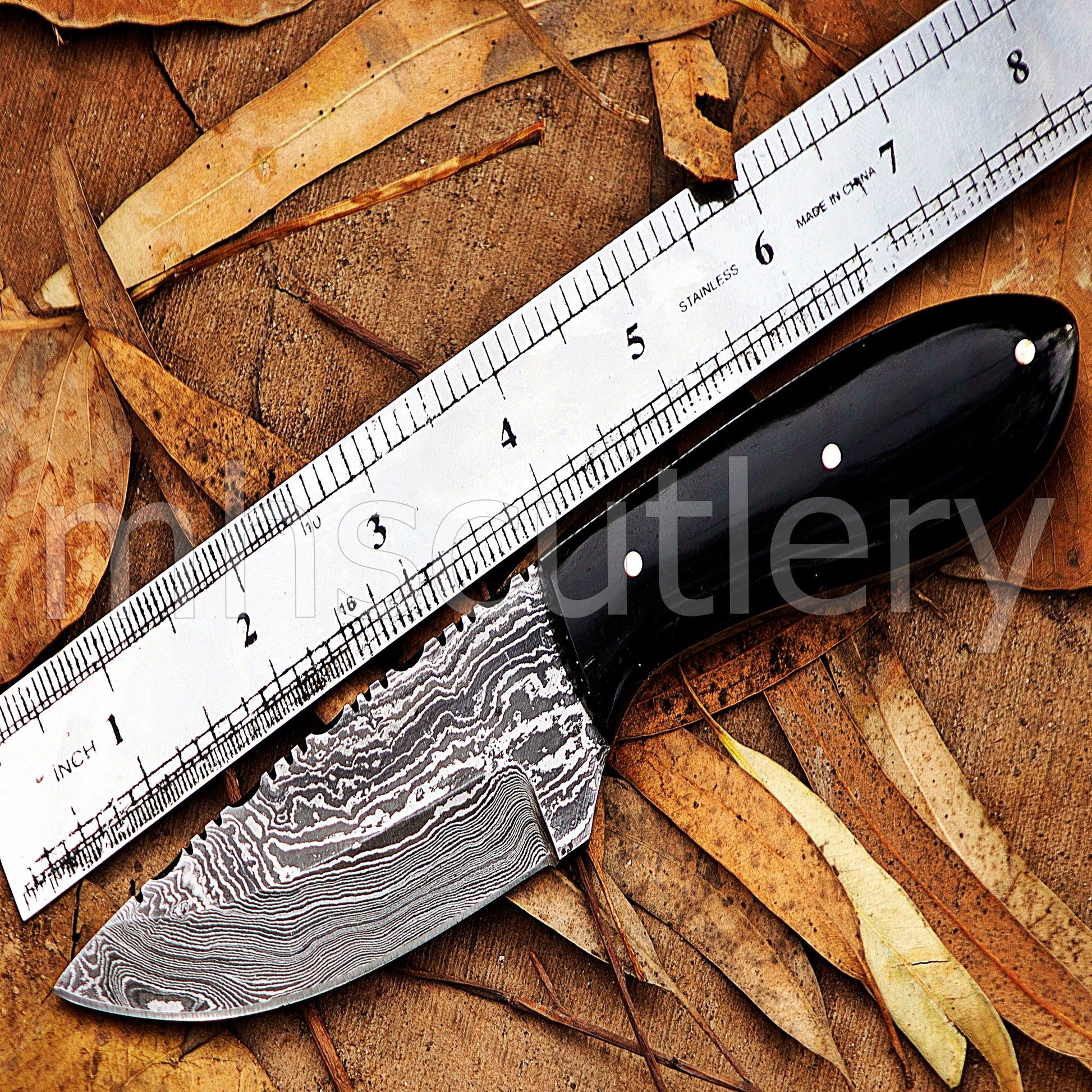 Custom Made Damascus Steel Hunter Skinning Knife With Bull Horn Handle | mhscutlery