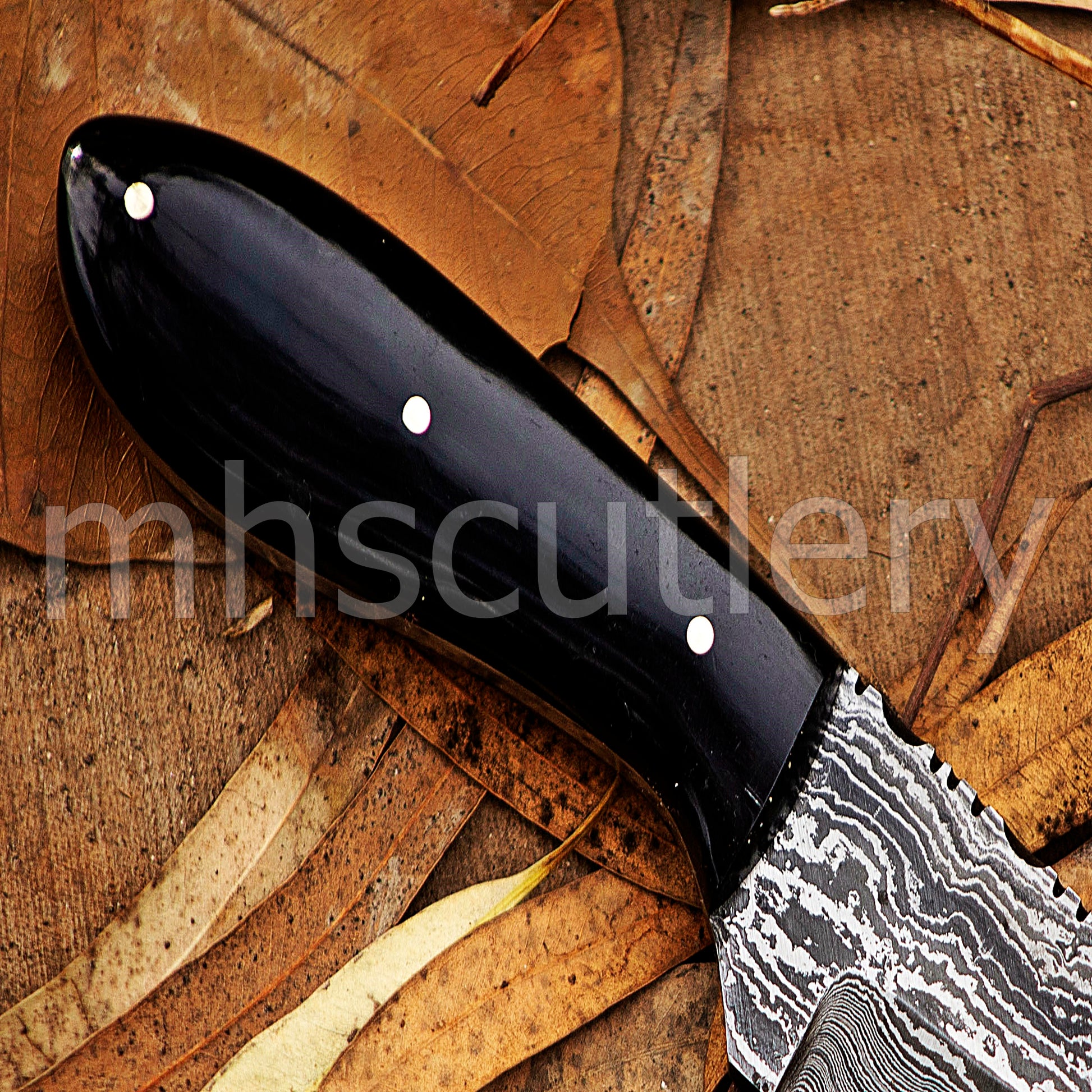 Custom Made Damascus Steel Hunter Skinning Knife With Bull Horn Handle | mhscutlery