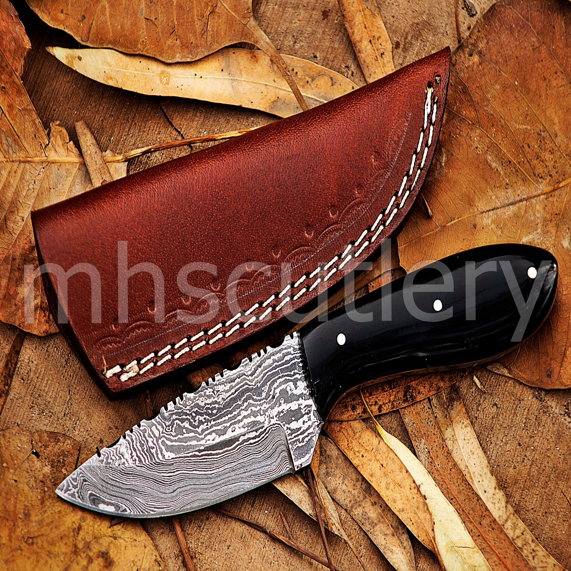 Custom Made Damascus Steel Hunter Skinning Knife With Bull Horn Handle | mhscutlery